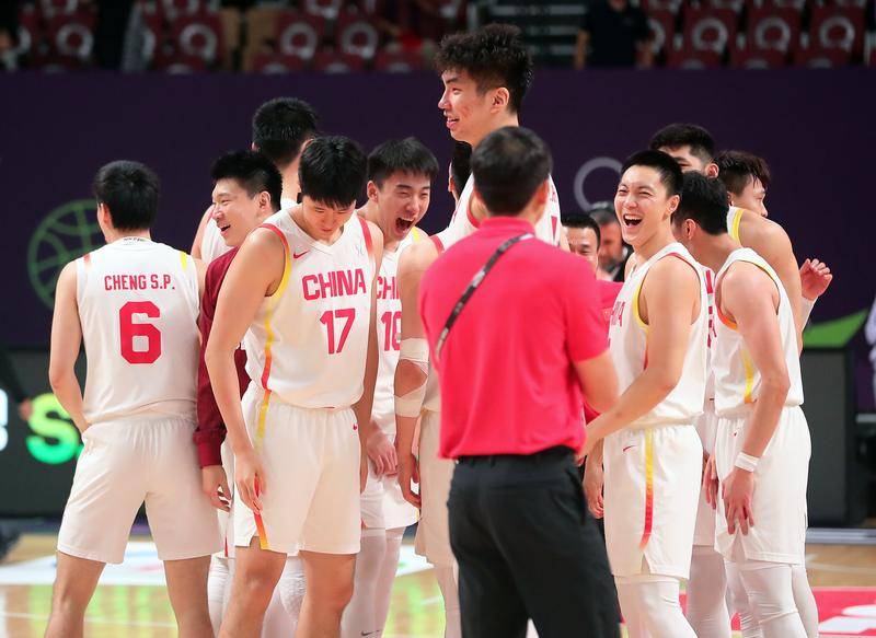 戰(zhàn)爭于8月18日開始的0:00開始！亞洲杯決賽：中國男子籃球隊(duì)PK澳大利亞